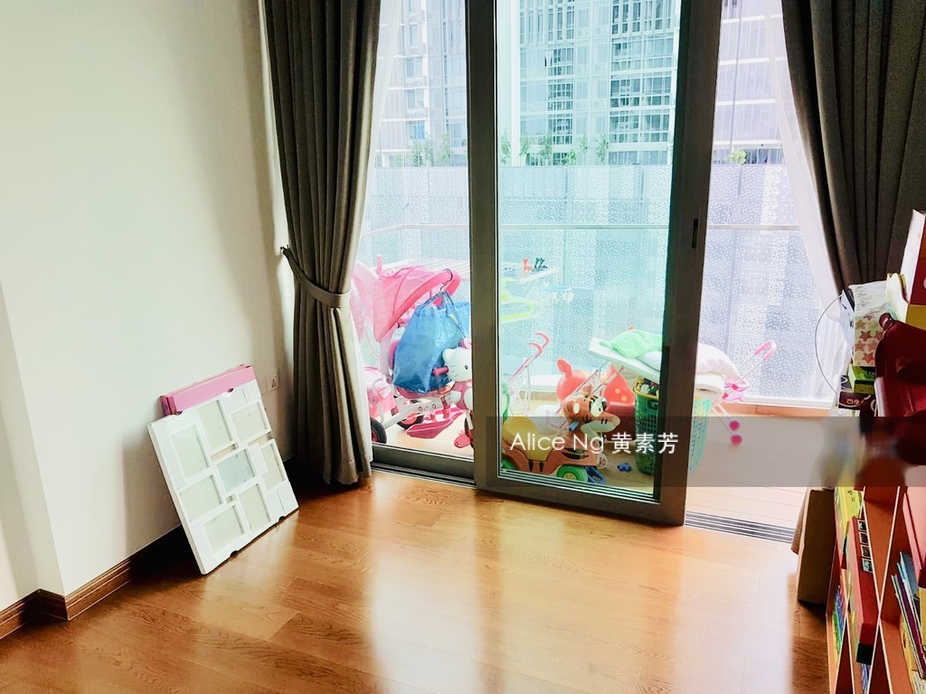 Kingsford . Hillview Peak (D23), Condominium #209636771